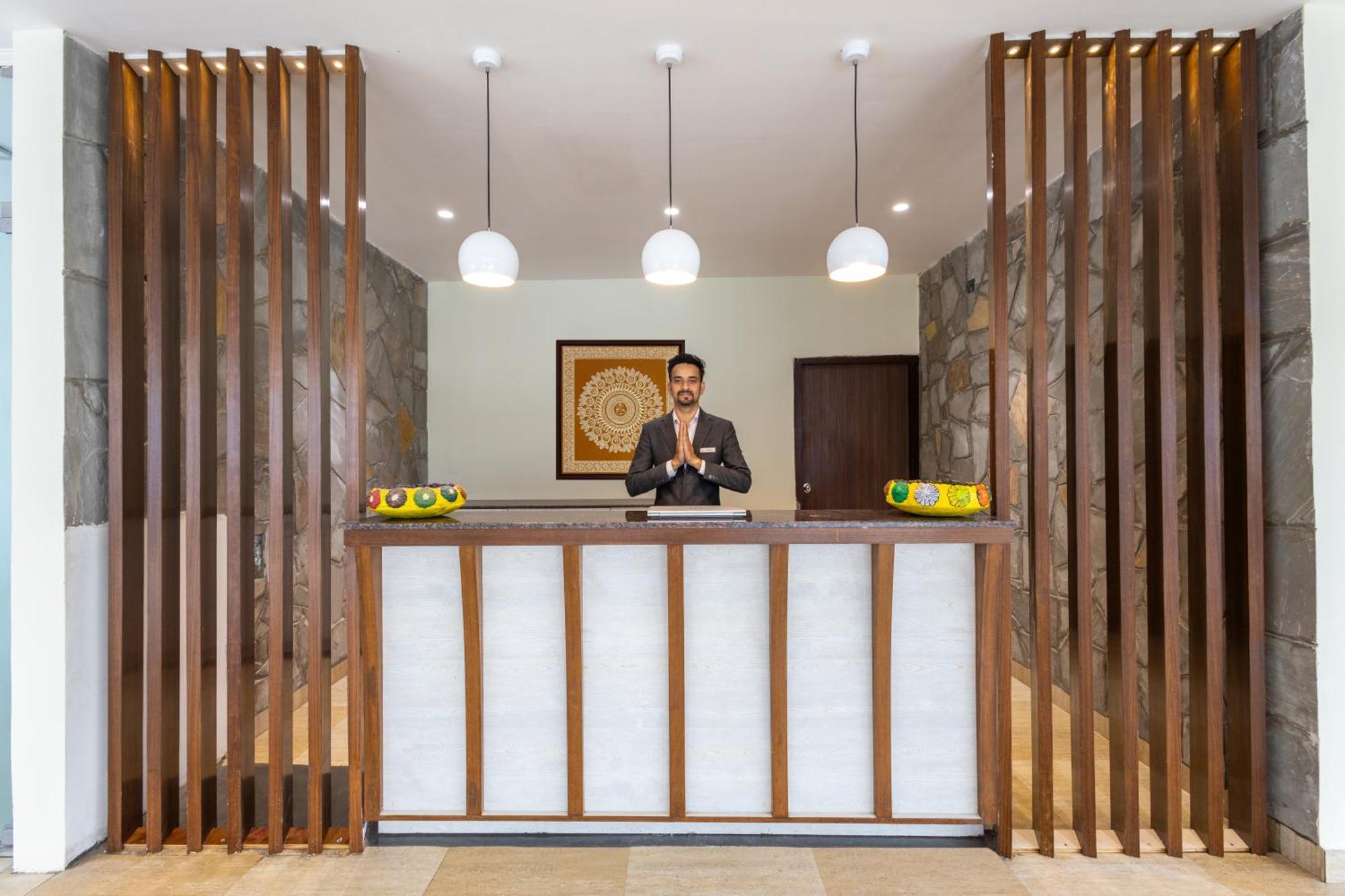 科贝特斯特尔灵酒店 Garjia 外观 照片